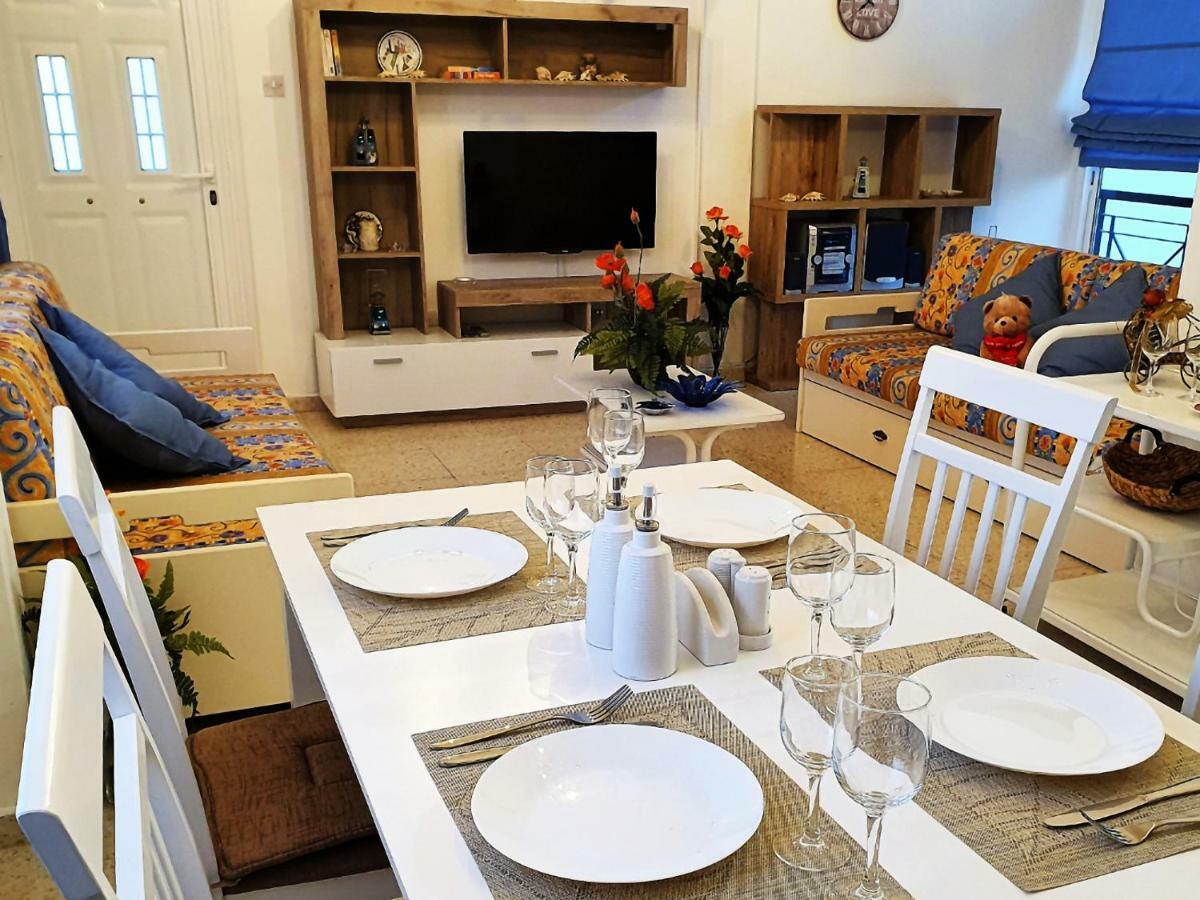 Easystay Two Bedroom Apartment Larnaca Ngoại thất bức ảnh