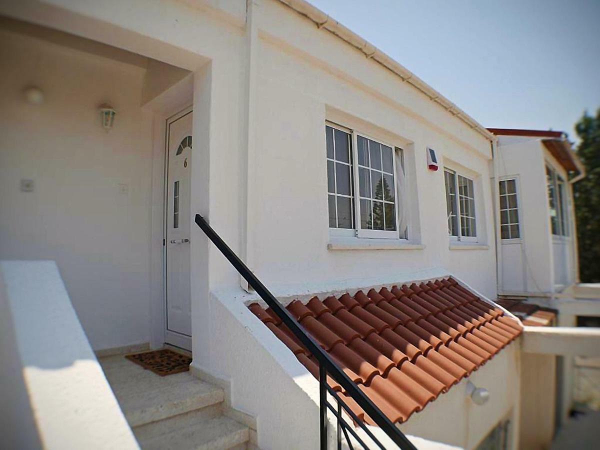 Easystay Two Bedroom Apartment Larnaca Ngoại thất bức ảnh